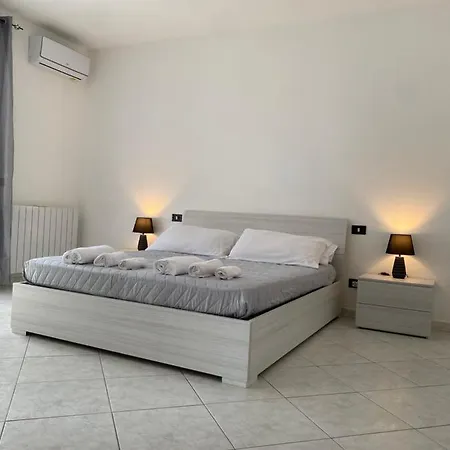 La Terrazza Del Sole شقة مينفي